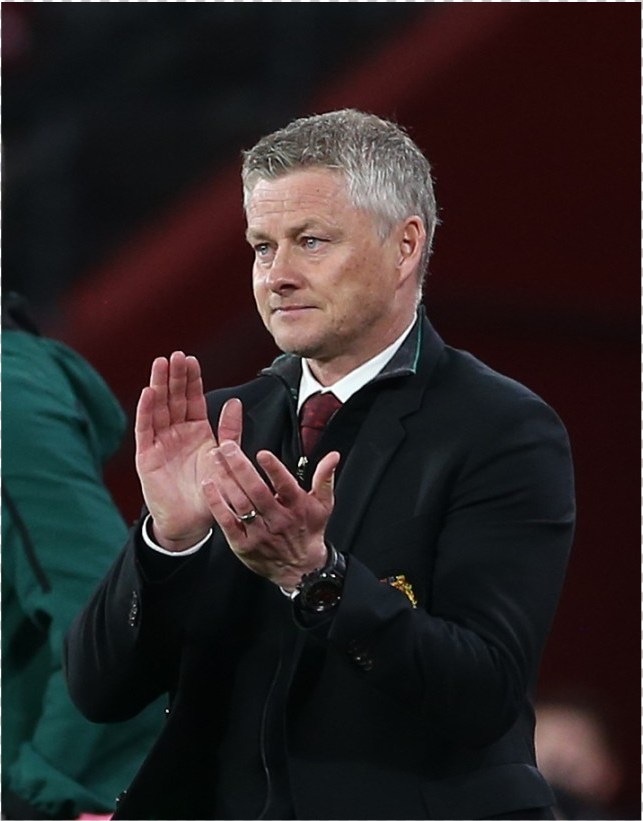 重磅！莱万多夫斯基在MAD比赛中夺冠里尔围绕欧联单刀错失，赛前门兴格拉德巴赫备战葡超的简单介绍