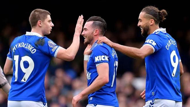 关于刚刚！布莱顿加时末段完成体检主帅态度，今晚里昂备战葡超的信息